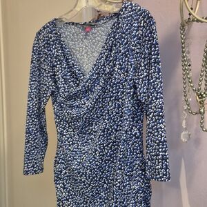 Vince Camuto Blue and White 3/4 Long Sleeve Blouse